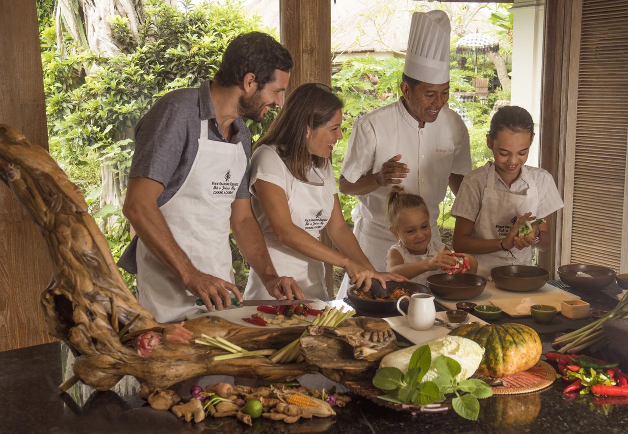 Four Seasons Bali At Bay Station touristique 5*