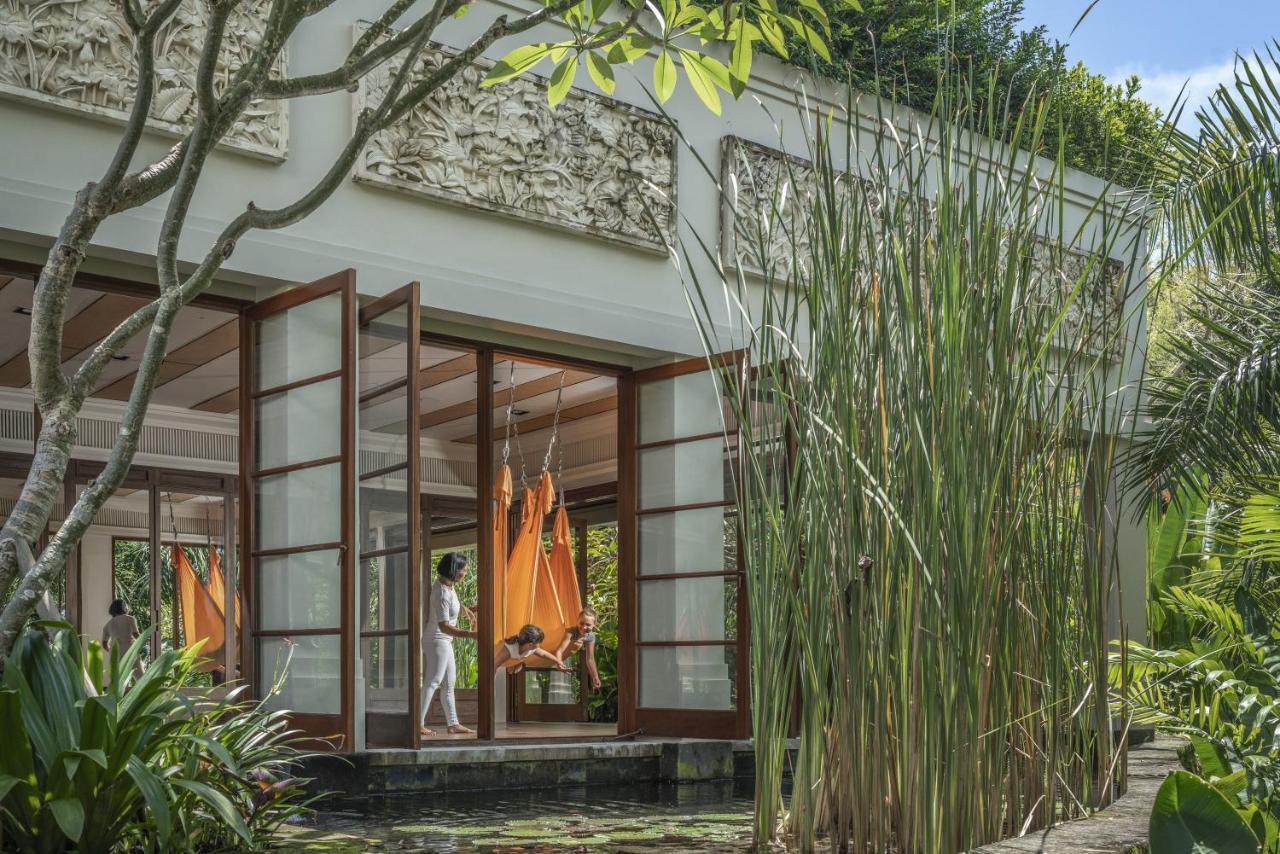 Resor Four Seasons Bali At Bay